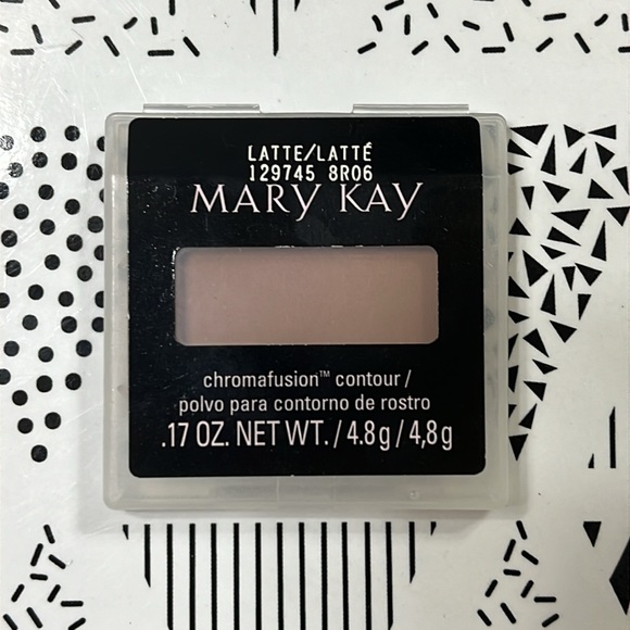 NEW Mary Kay Chromafusion Contour “Latte” - Picture 1 of 2